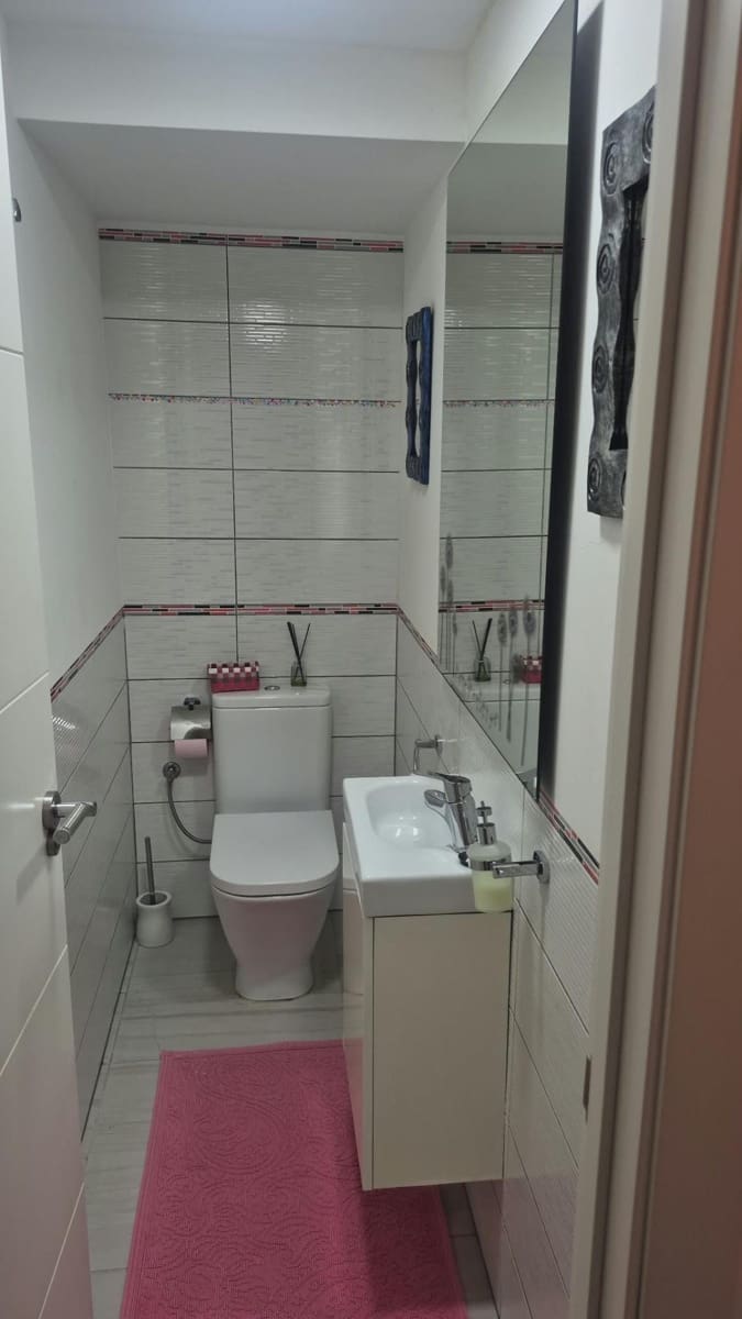 3 quarto Moradia em Banda para venda em Torrevieja com piscina - 249 000 € (Ref: 10055495)