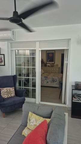 3 quarto Moradia em Banda para venda em El Chaparral - La Siesta - La Torreta, Torrevieja com piscina - 249 000 € (Ref: 10055495)