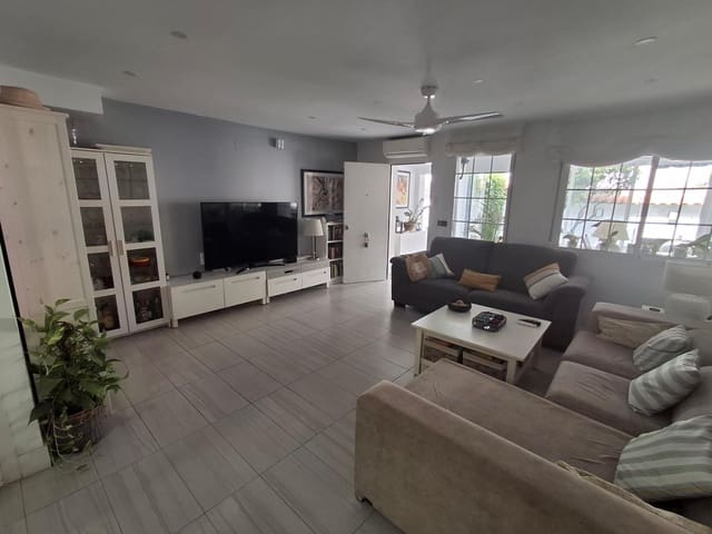 3 bedroom Terraced Villa for sale in El Chaparral - La Siesta - La Torreta, Torrevieja with pool - € 249,000 (Ref: 10055495)