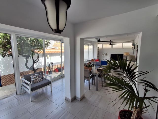 3 bedroom Terraced Villa for sale in El Chaparral - La Siesta - La Torreta, Torrevieja with pool - € 249,000 (Ref: 10055495)