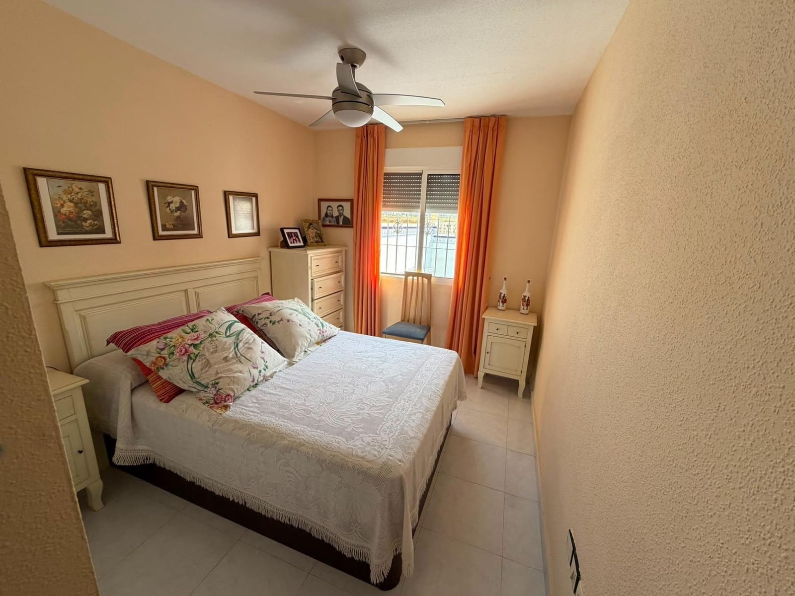 2 chambre Bungalow à vendre à Torrevieja avec piscine - 150 000 € (Ref: 10064614)