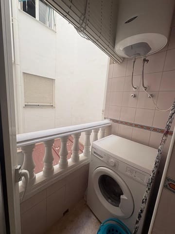 2 soverom Leilighet til salgs i Centro, Torrevieja - € 133 000 (Ref: 10076618)