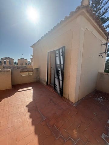 3 slaapkamer Bungalow te koop in Torrevieja met zwembad - € 143.900 (Ref: 10076619)