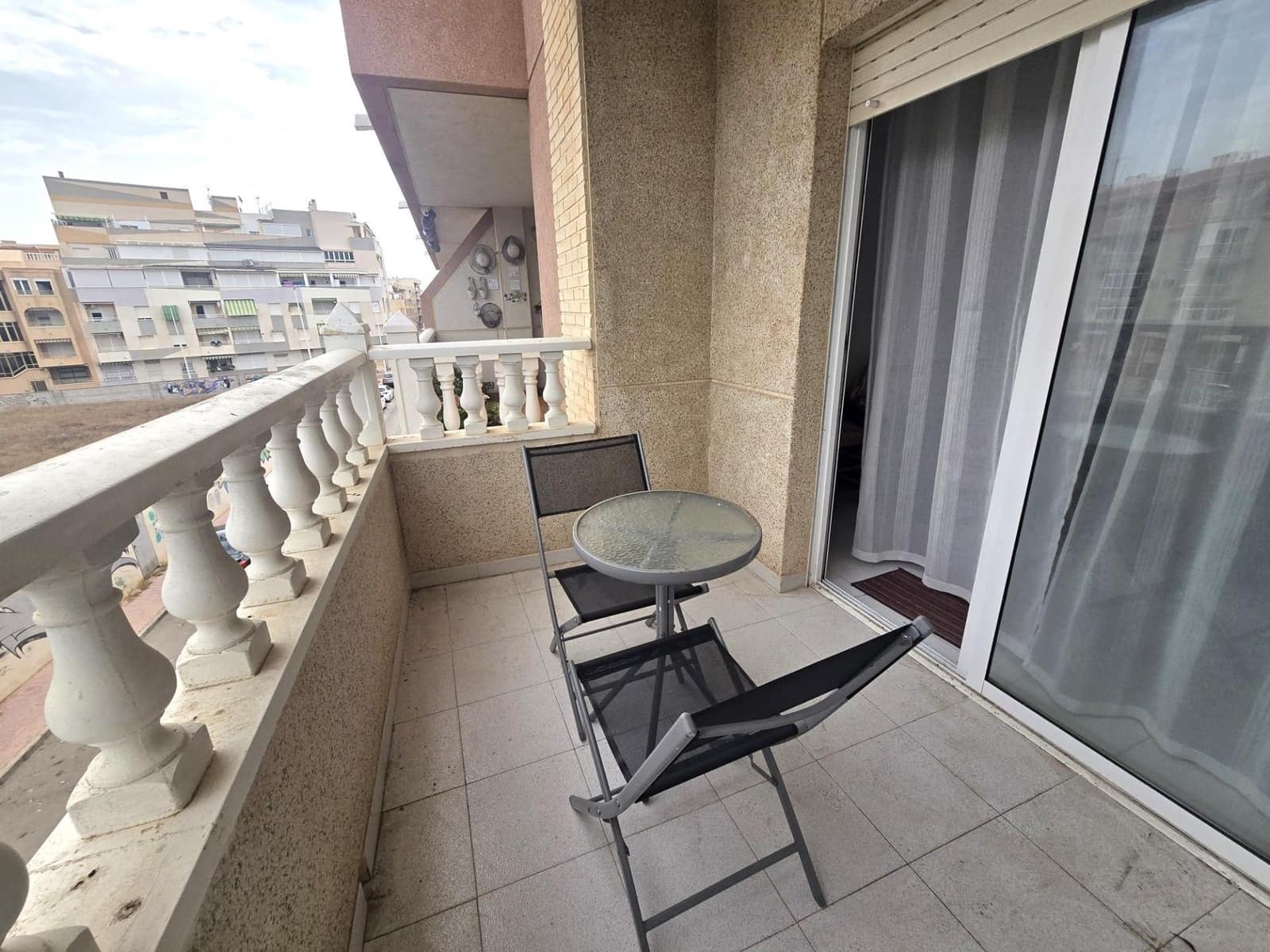 2 Zimmer Apartment zu verkaufen in Torrevieja - 149.000 € (Ref: 10076620)