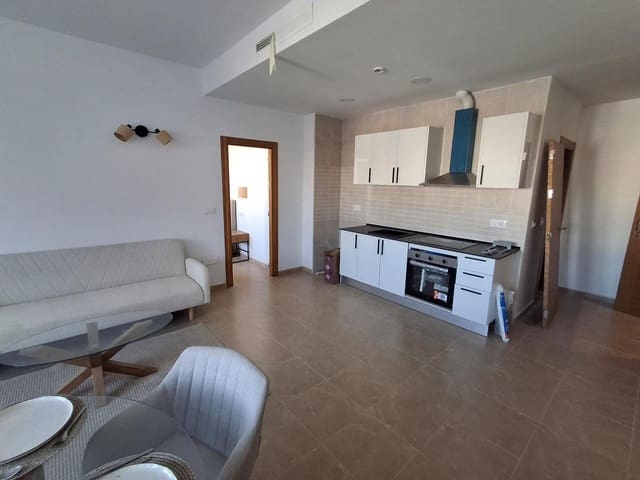 1 sypialnia Apartament na sprzedaż w Los Alcázares z basenem garażem - 118 000 € (Ref: 10098342)