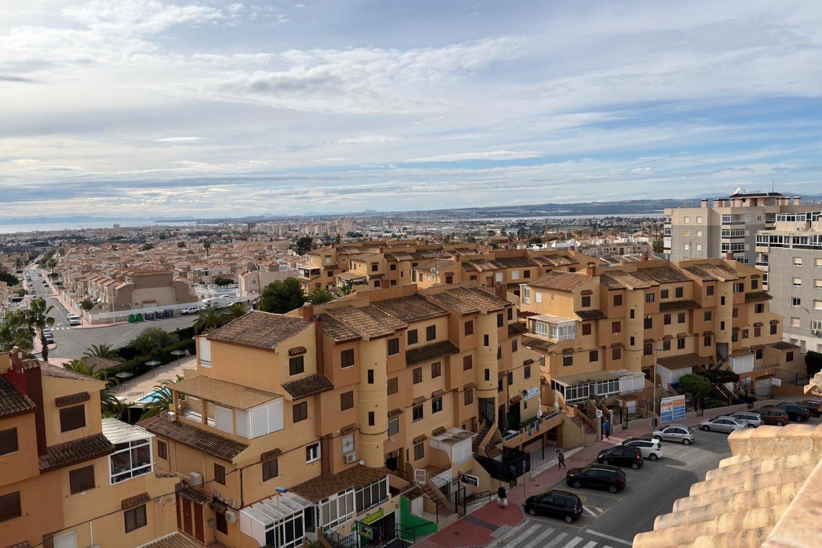 2 sovrum Takvåning till salu i Torrevieja med pool - 179 900 € (Ref: 10109652)