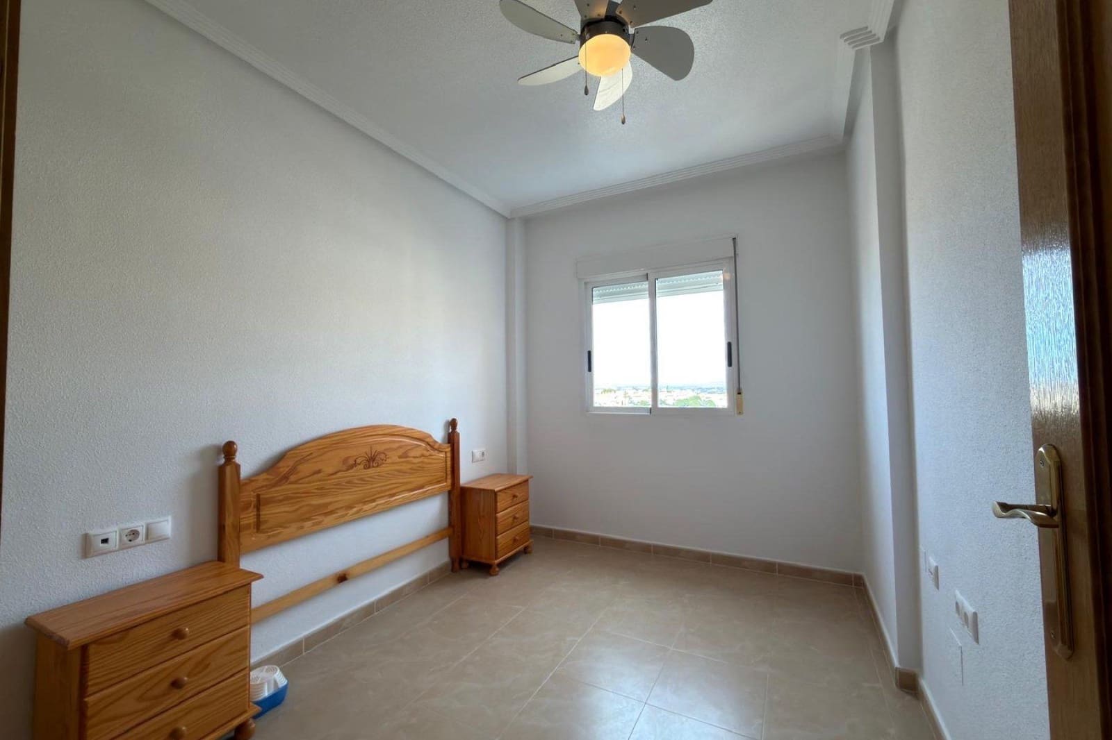 2 sovrum Takvåning till salu i Torrevieja med pool - 179 900 € (Ref: 10109652)