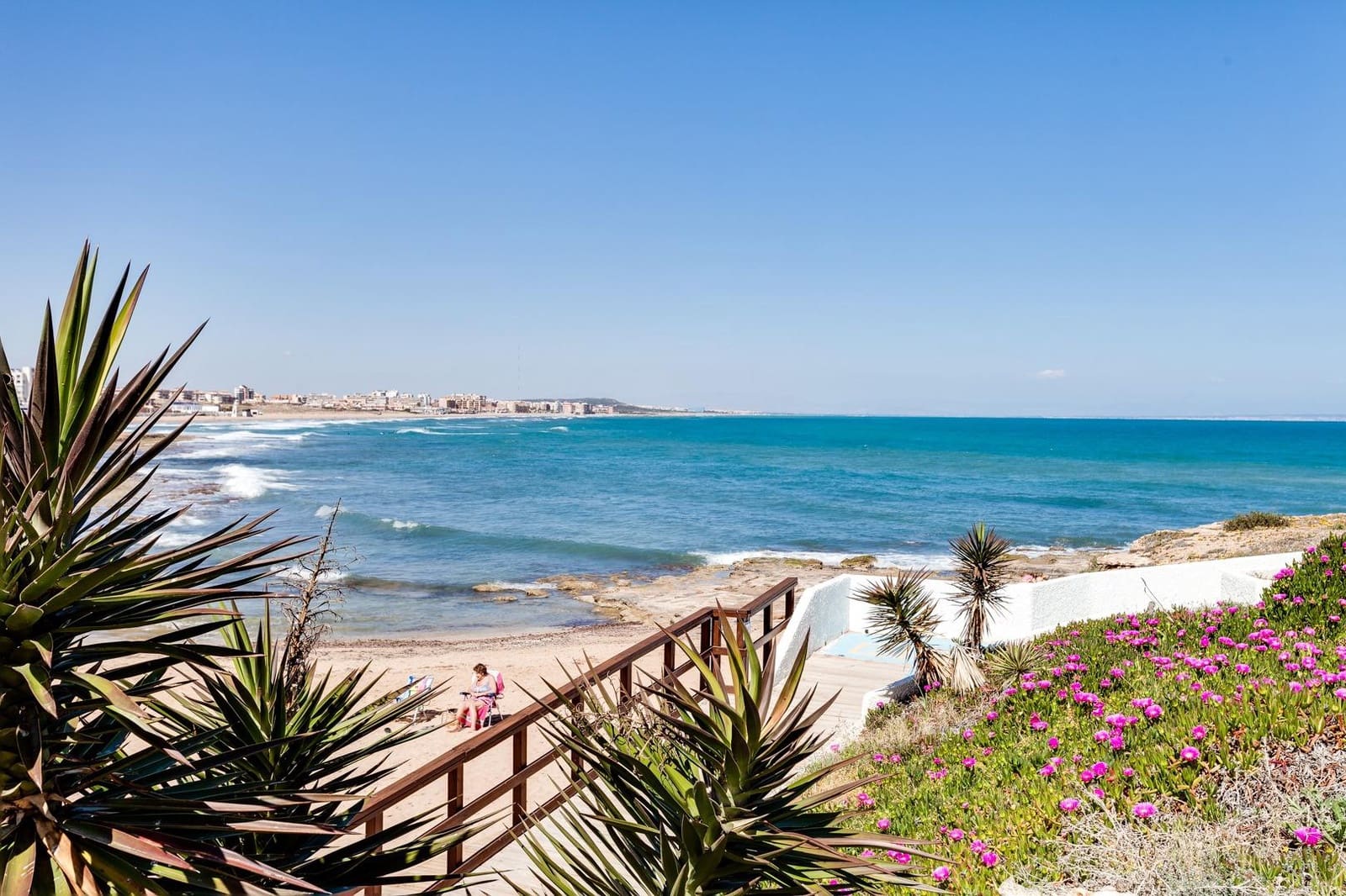 2 sovrum Takvåning till salu i Torrevieja med pool - 179 900 € (Ref: 10109652)