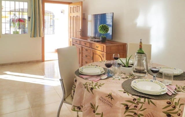 3 camera da letto Bungalow in vendita in Torrevieja con piscina - 192.000 € (Rif: 10115818)