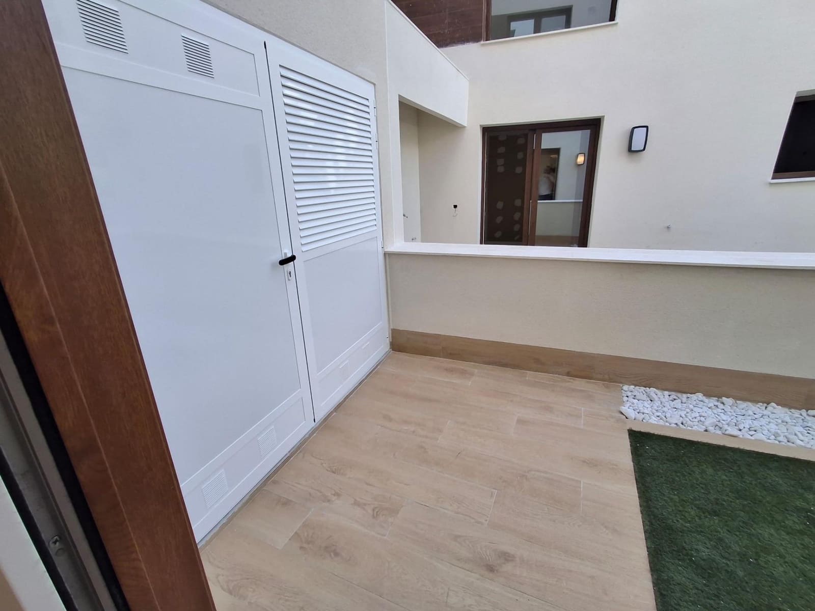 Apartamento de 2 habitaciones en Los Alcázares en venta con piscina garaje - 321.500 € (Ref: 10115821)