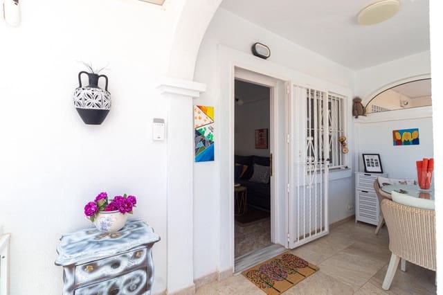 2 soveværelse Rækkehus til salg i La Regia, Orihuela med swimmingpool - € 229.000 (Ref: 10129378)
