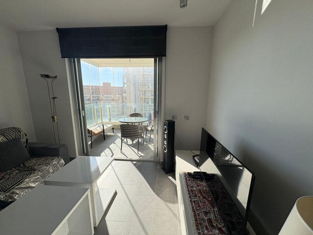 2 quarto Apartamento para venda em Torrevieja com piscina - 339 990 € (Ref: 10129380)