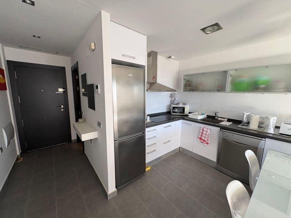 2 quarto Apartamento para venda em Torrevieja com piscina - 339 990 € (Ref: 10129380)