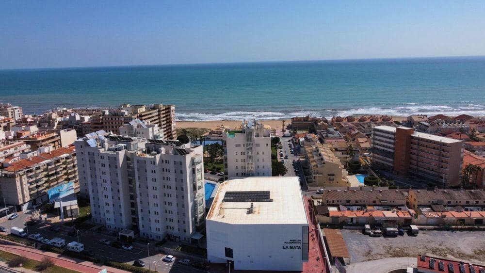 2 quarto Apartamento para venda em Torrevieja com piscina - 339 990 € (Ref: 10129380)
