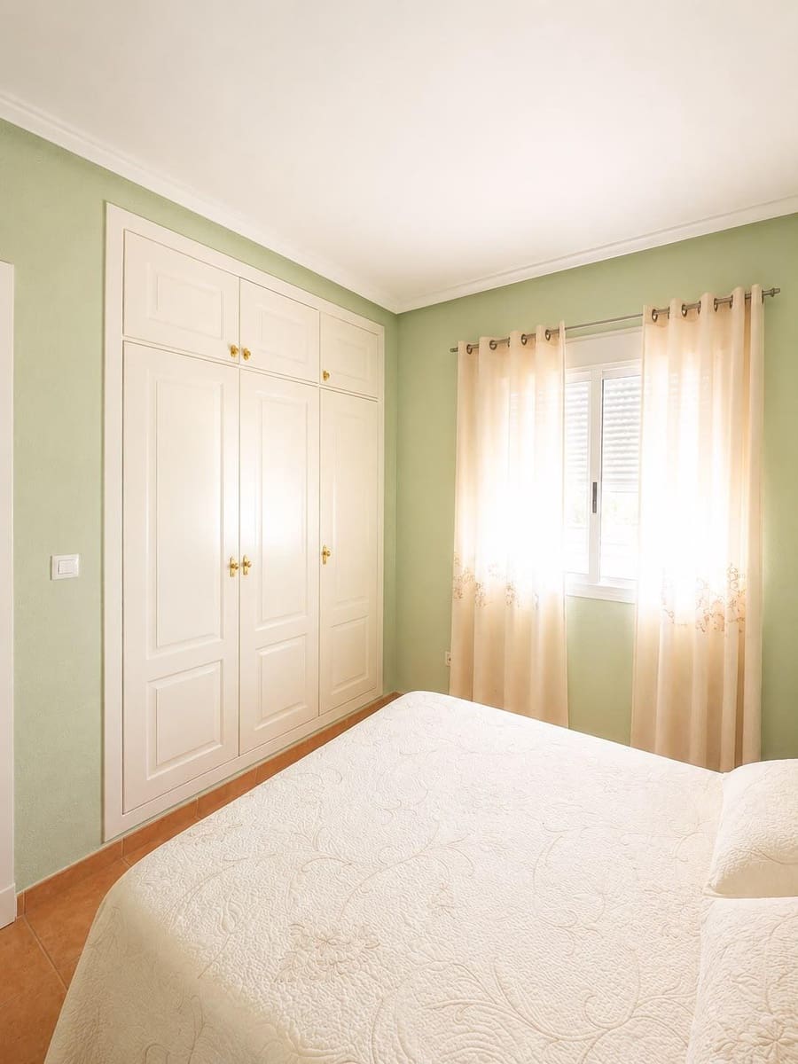 4 camera da letto Bungalow in vendita in Torrevieja con piscina - 235.000 € (Rif: 10136011)