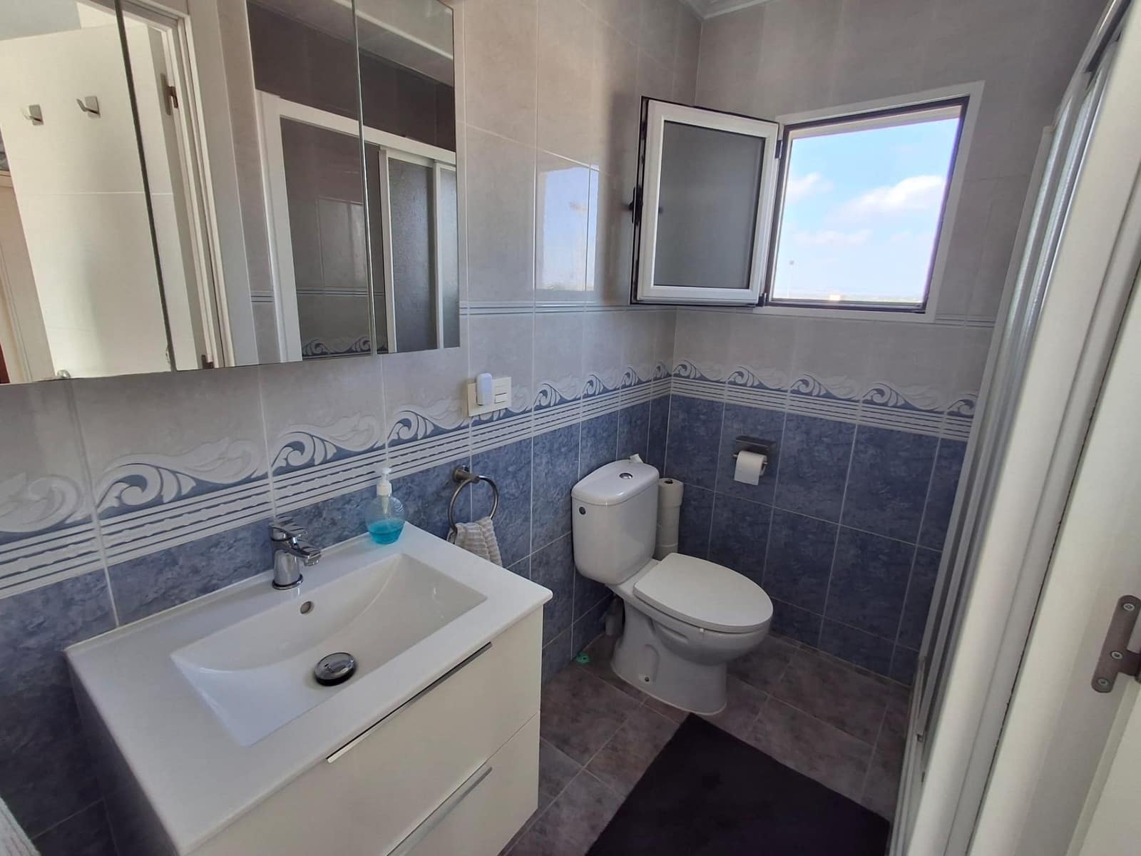 2 soveværelse Villa til salg i San Luis med swimmingpool garage - € 269.000 (Ref: 10155445)