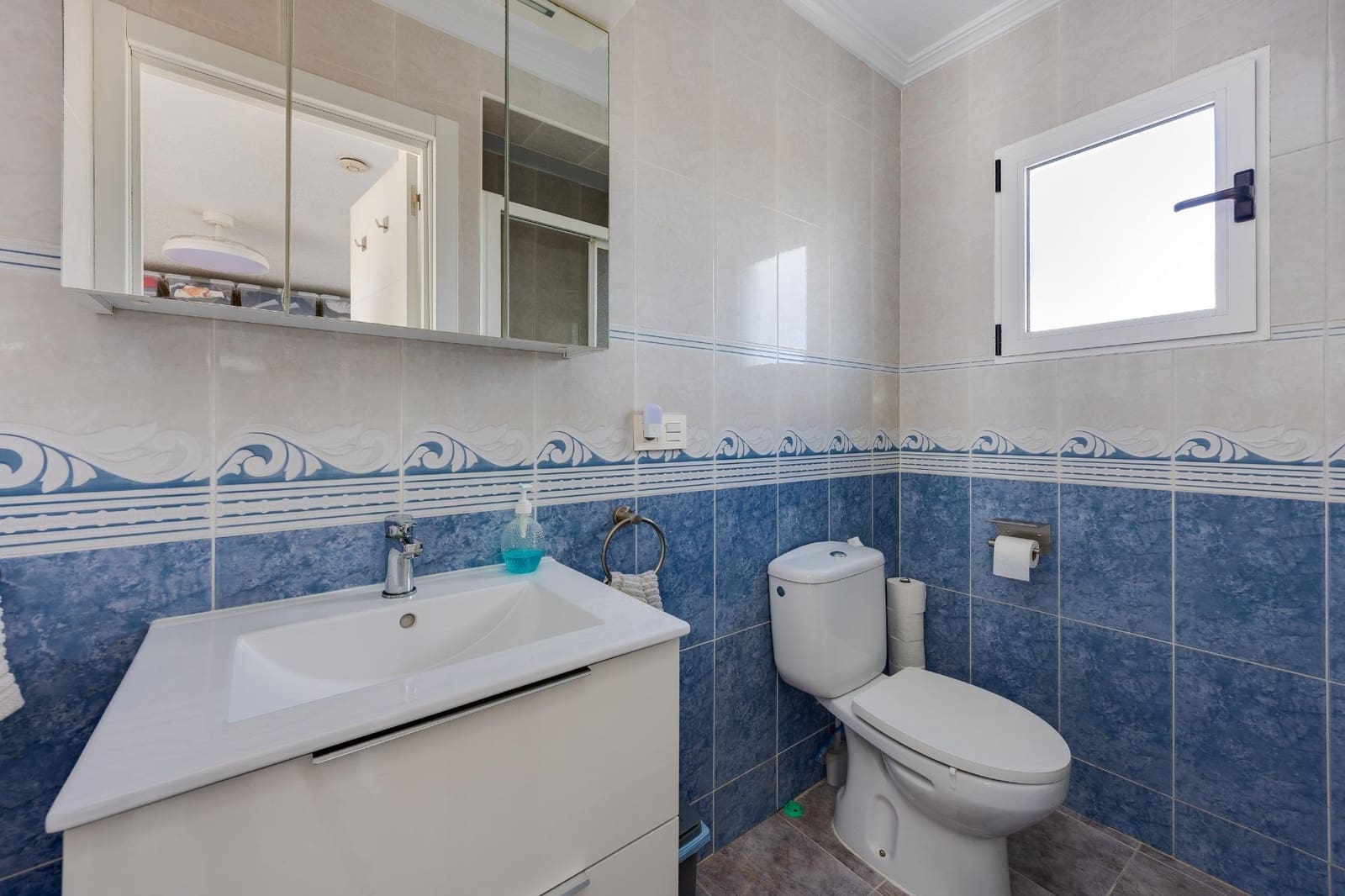 2 bedroom Villa for sale in San Luis with pool garage - € 269,000 (Ref: 10155445)