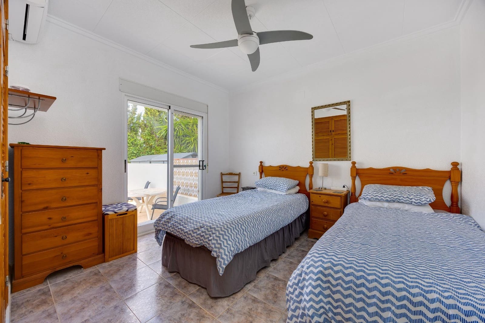 2 bedroom Villa for sale in San Luis with pool garage - € 269,000 (Ref: 10155445)