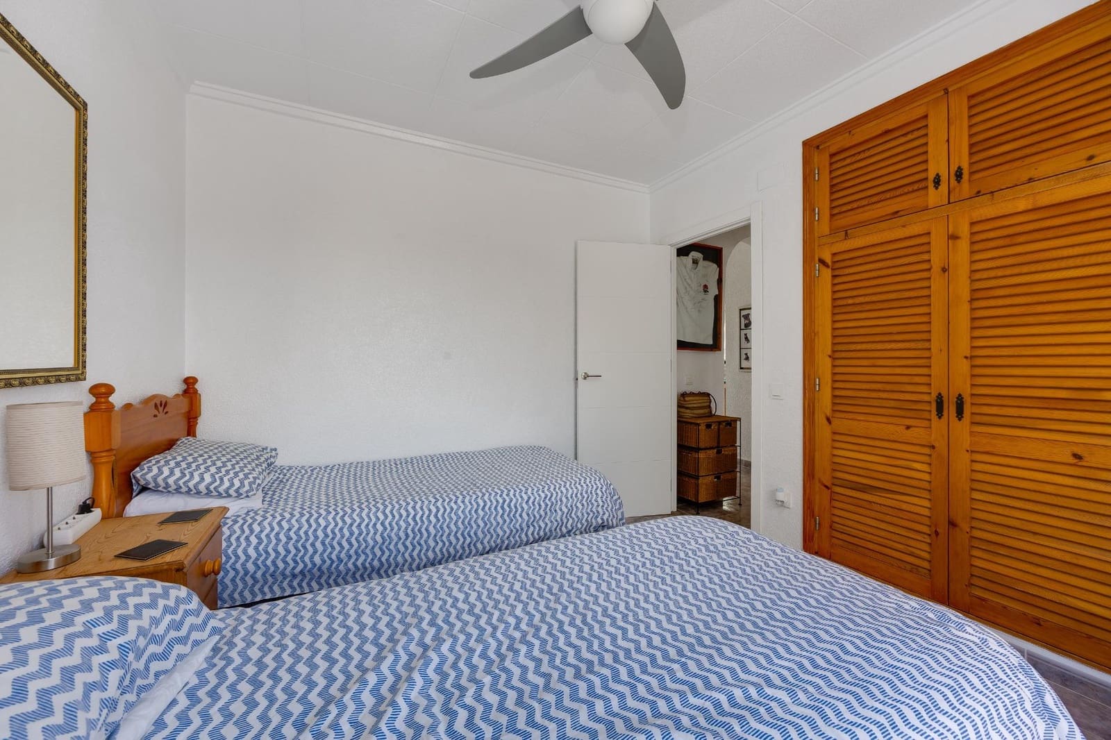 2 bedroom Villa for sale in San Luis with pool garage - € 269,000 (Ref: 10155445)