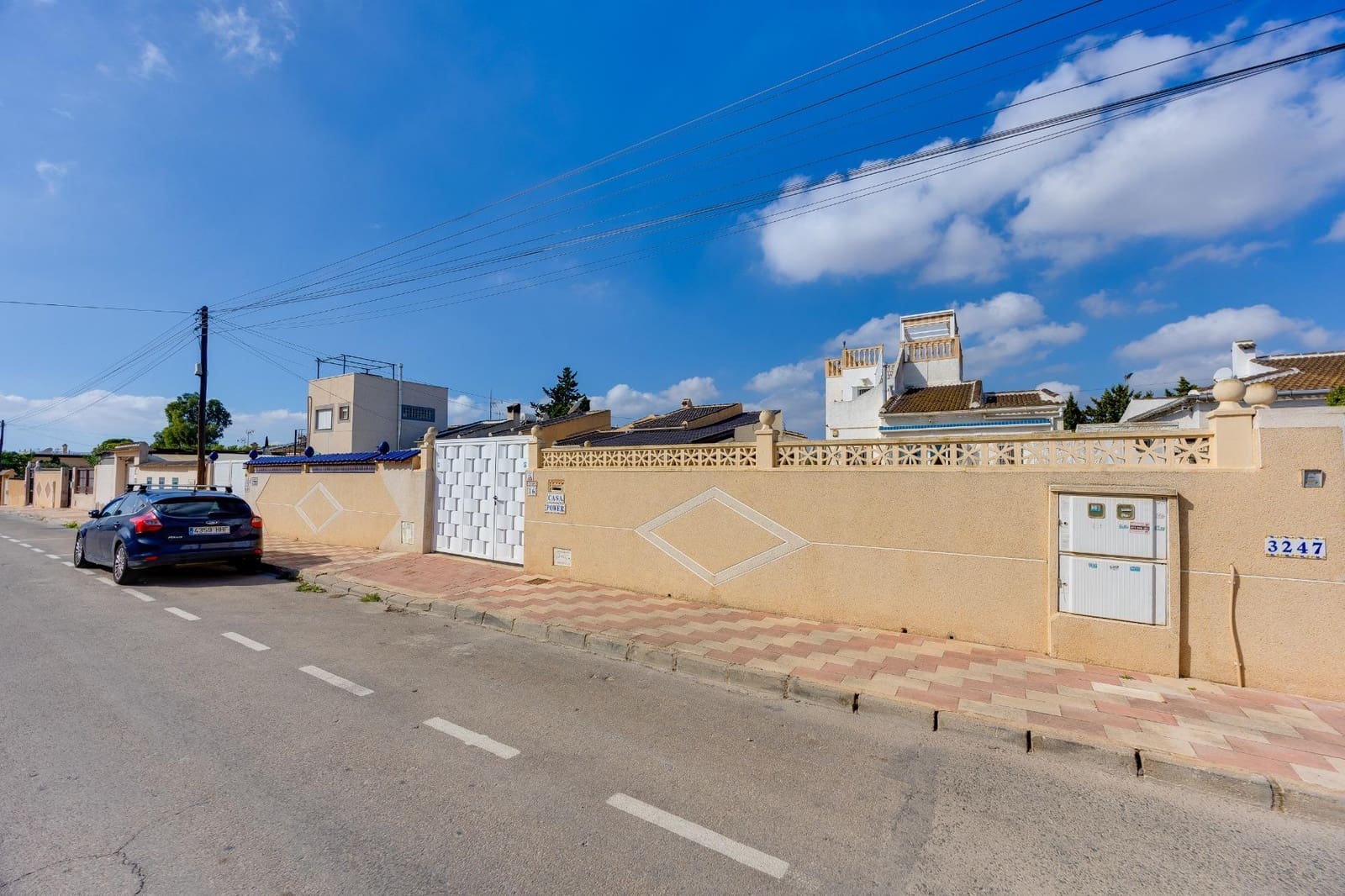2 bedroom Villa for sale in San Luis with pool garage - € 269,000 (Ref: 10155445)