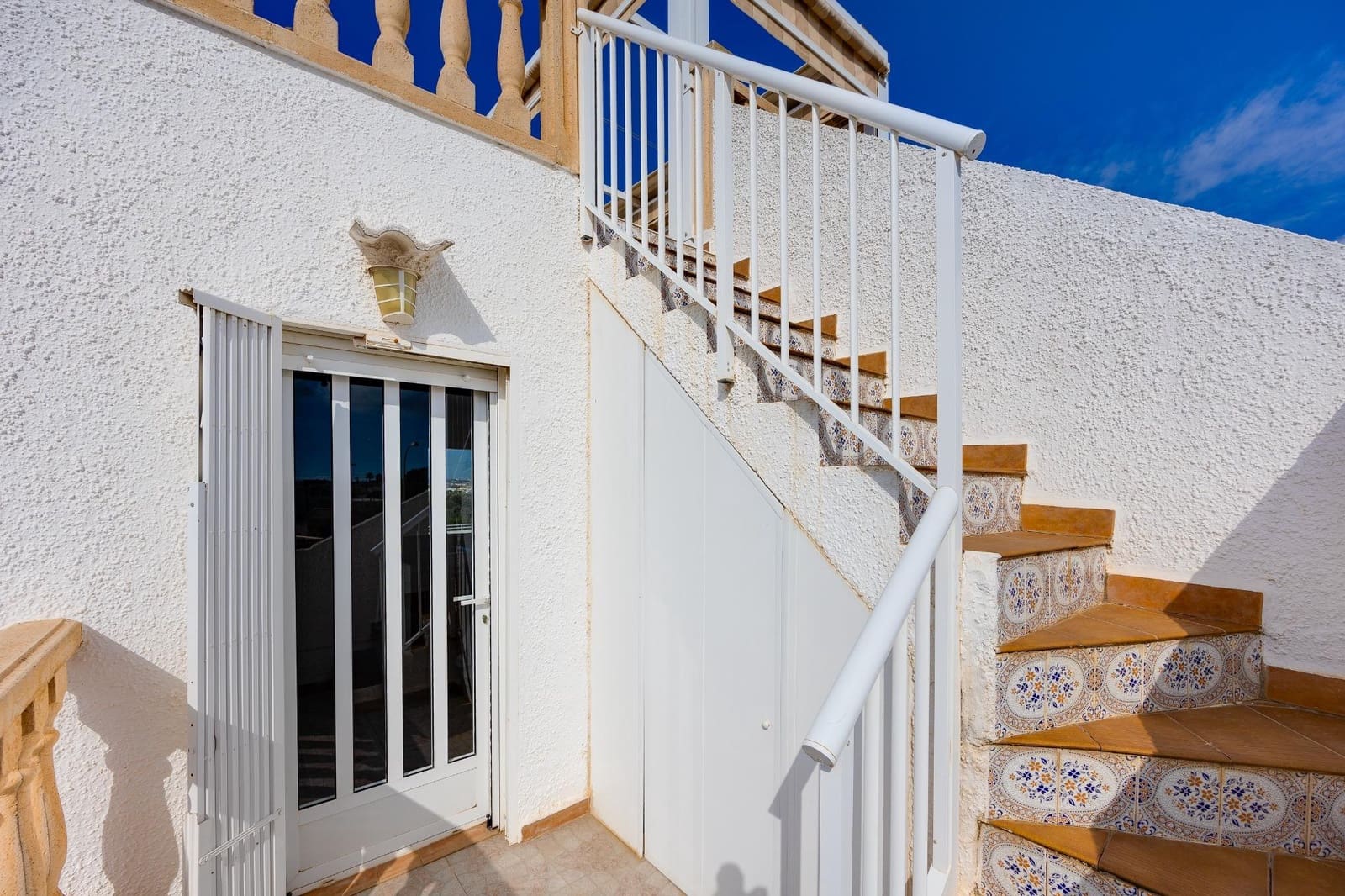 2 bedroom Villa for sale in San Luis with pool garage - € 269,000 (Ref: 10155445)
