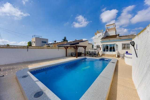 2 quarto Moradia para venda em San Luis, Torrevieja com piscina garagem - 269 000 € (Ref: 10155445)