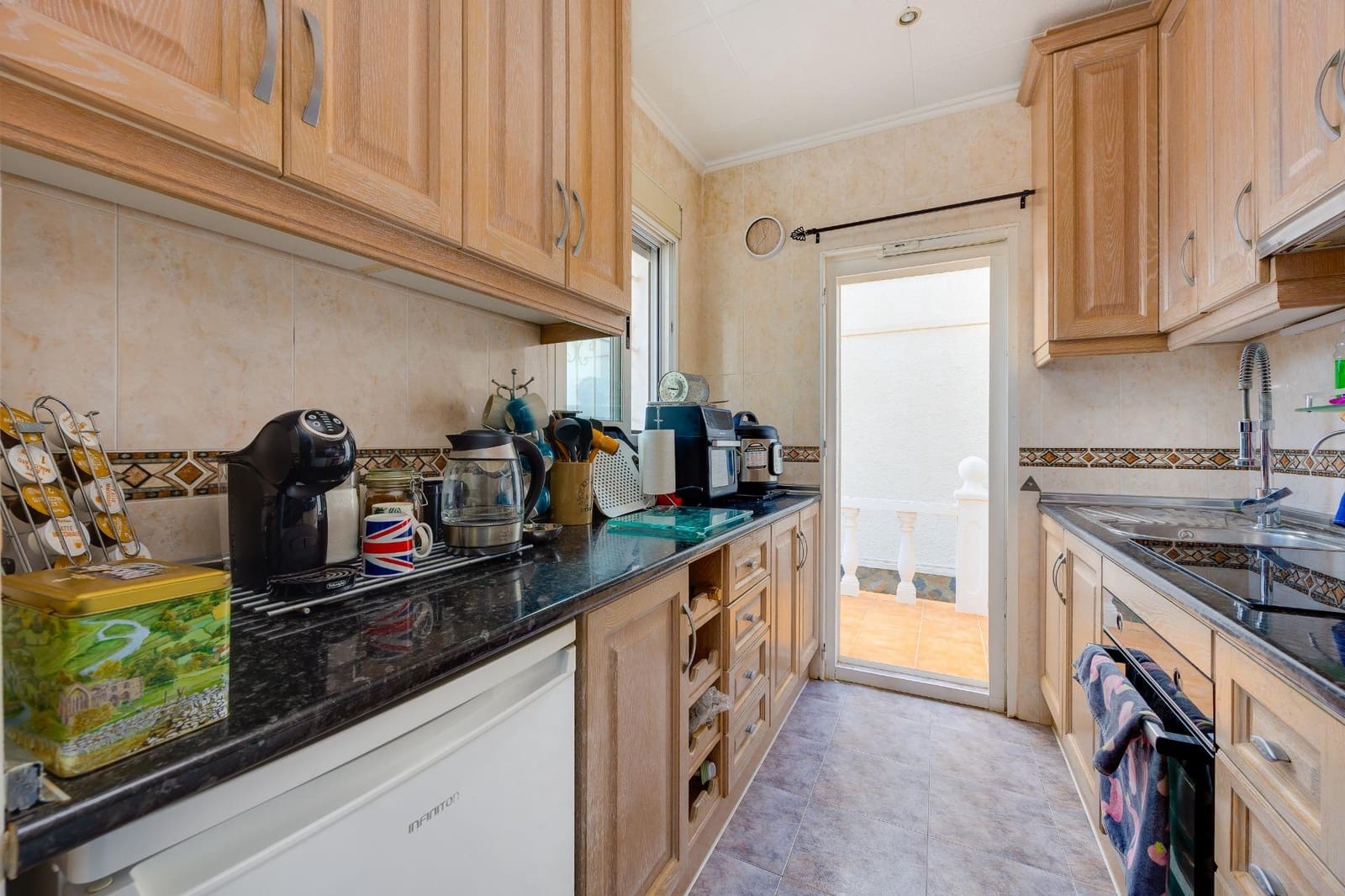 2 bedroom Villa for sale in San Luis with pool garage - € 269,000 (Ref: 10155445)