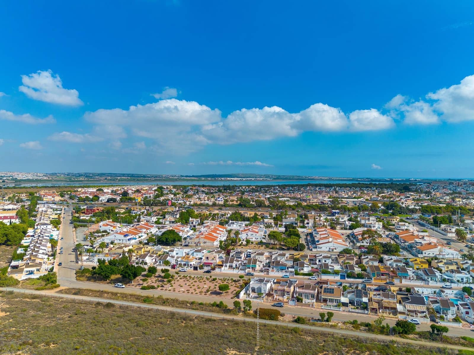 2 bedroom Villa for sale in San Luis with pool garage - € 269,000 (Ref: 10155445)