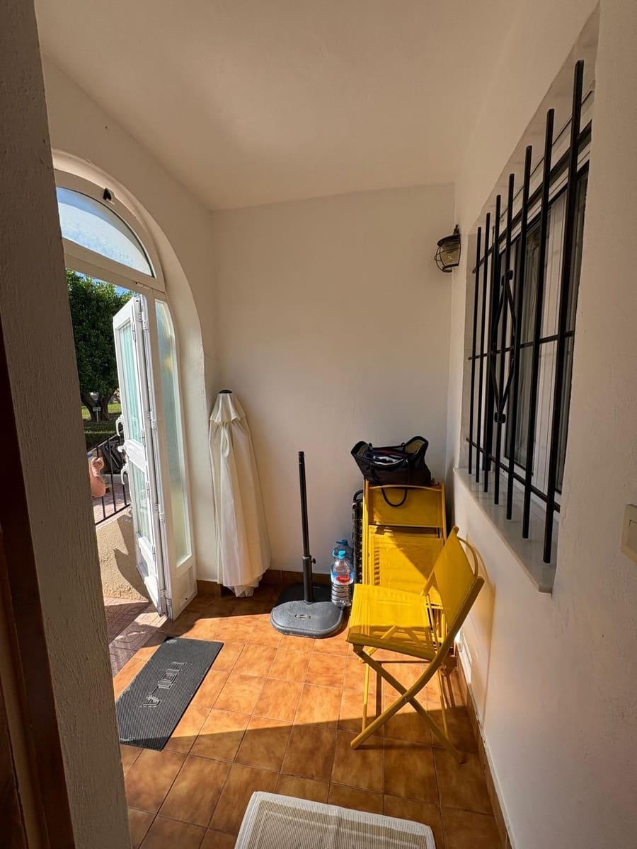 1 Zimmer Bungalow zu verkaufen in Villamartin mit Pool - 115.000 € (Ref: 10157847)