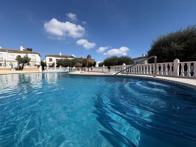 1 Zimmer Bungalow zu verkaufen in Villamartin, Orihuela mit Pool - 115.000 € (Ref: 10157847)