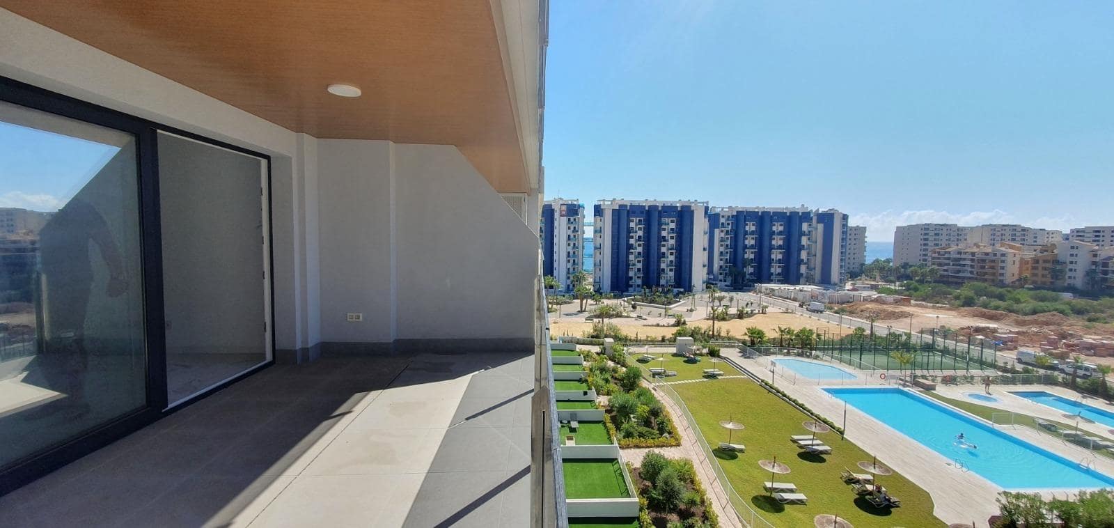 2 camera da letto Appartamento in vendita in Punta Prima con piscina garage - 373.000 € (Rif: 10161738)