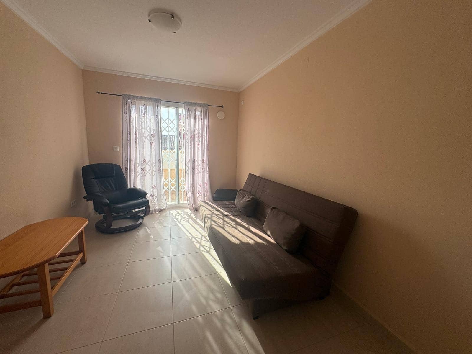 3 quarto Moradia em Banda para venda em Torrevieja - 199 000 € (Ref: 10168677)