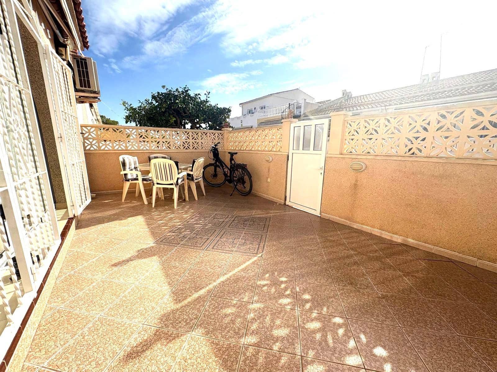 3 quarto Moradia em Banda para venda em Torrevieja - 199 000 € (Ref: 10168677)