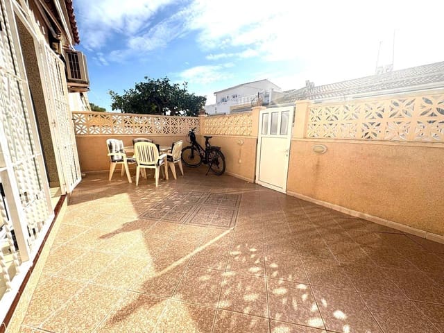 3 quarto Moradia em Banda para venda em El Chaparral - La Siesta - La Torreta, Torrevieja - 199 000 € (Ref: 10168677)