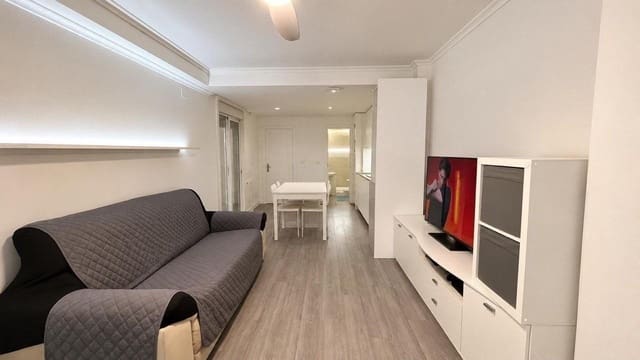 2 soveværelse Lejlighed til salg i La Marina, Elche / Elx - € 160.000 (Ref: 10173862)