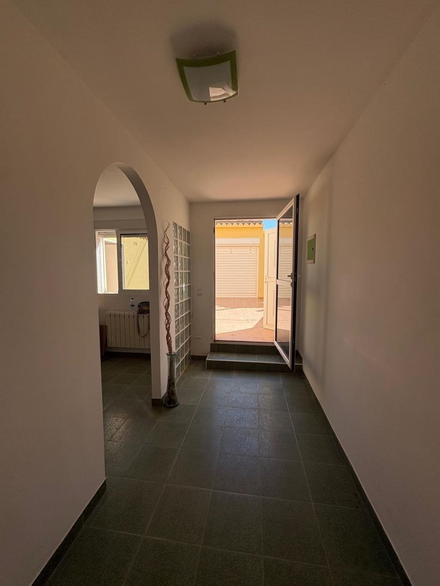 4 bedroom Villa for sale in Los Balcones with pool - € 415,000 (Ref: 10173864)