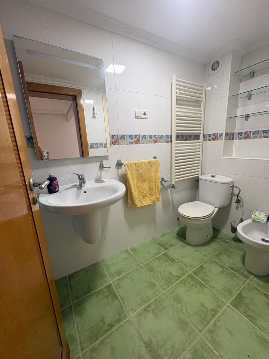 4 bedroom Villa for sale in Los Balcones with pool - € 415,000 (Ref: 10173864)