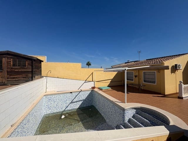 4 bedroom Villa for sale in Los Balcones with pool - € 415,000 (Ref: 10173864)