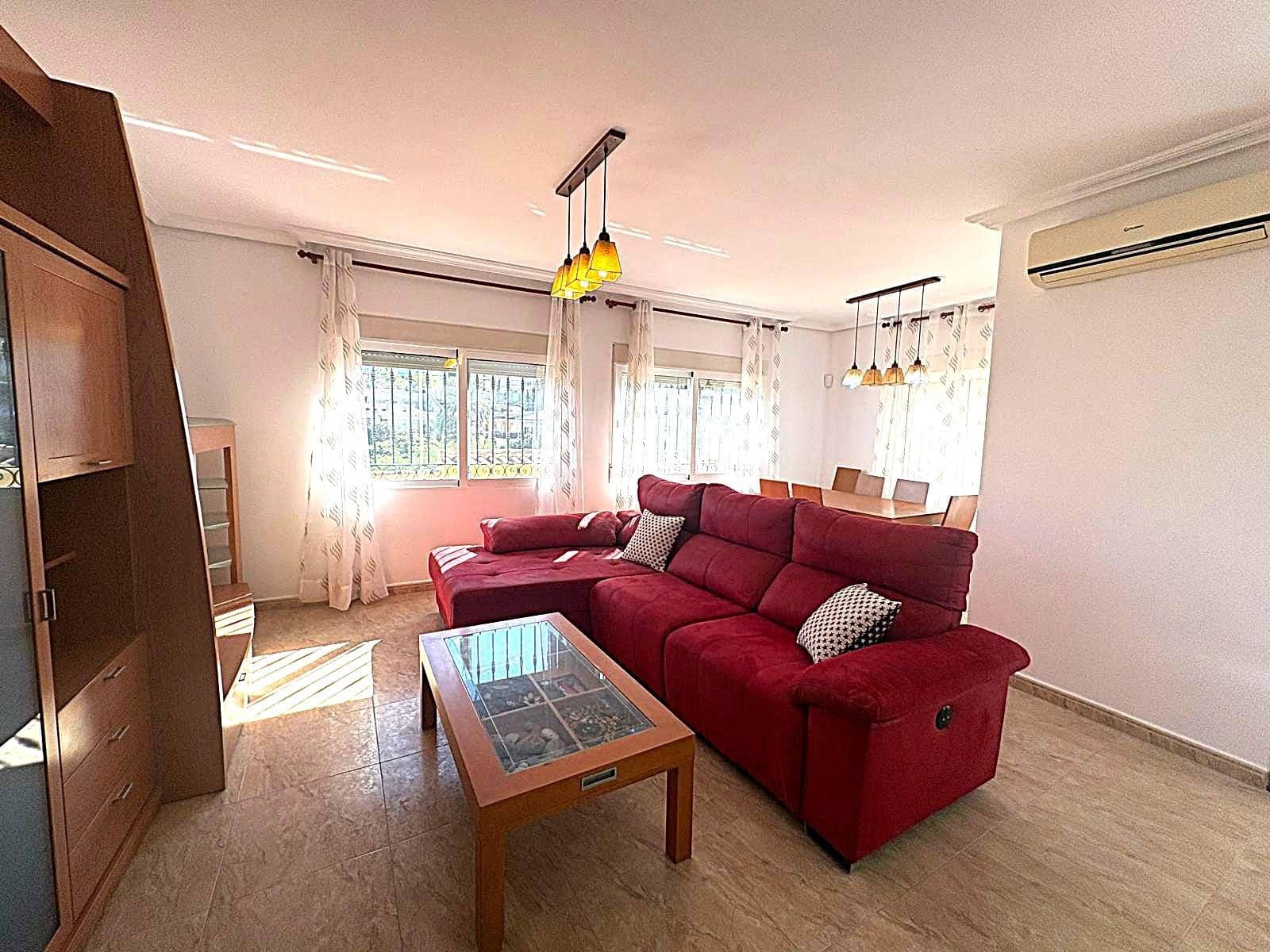 4 bedroom Villa for sale in Los Balcones with pool - € 415,000 (Ref: 10173864)