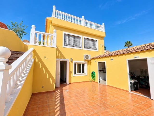 4 sovrum Villa till salu i Los Balcones med pool - 415 000 € (Ref: 10173864)