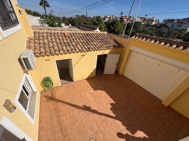 4 sovrum Villa till salu i Los Balcones med pool - 415 000 € (Ref: 10173864)