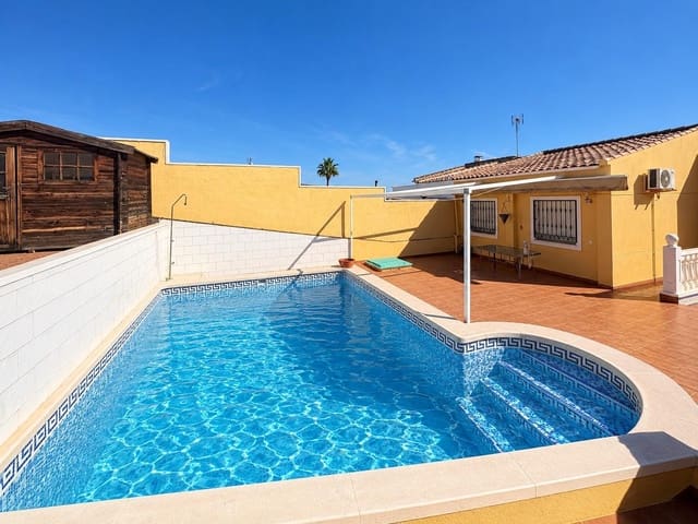 4 sovrum Villa till salu i Los Balcones med pool - 415 000 € (Ref: 10173864)
