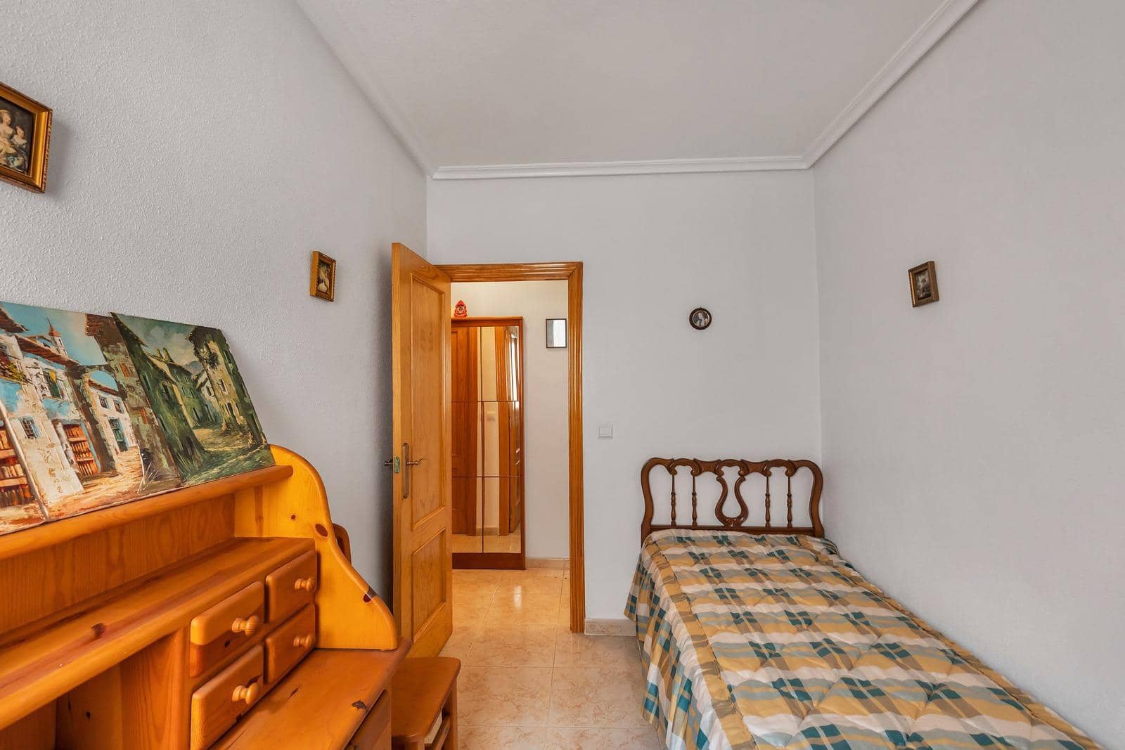 3 makuuhuone Kattohuoneisto myytävänä paikassa Torrevieja - 179 000 € (Ref: 10173867)