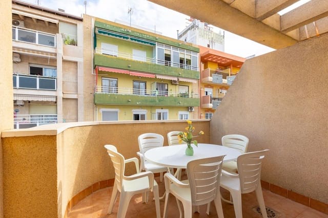 3 makuuhuone Kattohuoneisto myytävänä paikassa Playa de los Náufragos, Torrevieja - 179 000 € (Ref: 10173867)