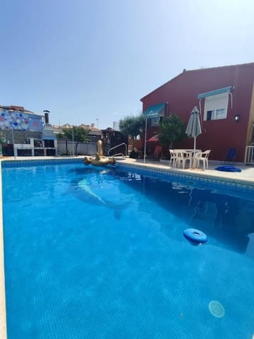 5 soverom Villa til salgs i Punta Prima, Orihuela med svømmebasseng garasje - € 339 000 (Ref: 7652097)