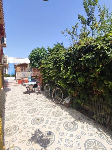 5 soverom Villa til salgs i Punta Prima, Orihuela med svømmebasseng garasje - € 339 000 (Ref: 7652097)