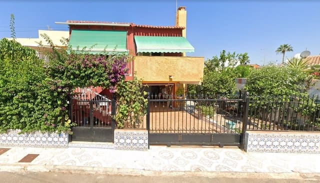 5 soverom Villa til salgs i Punta Prima, Orihuela med svømmebasseng garasje - € 339 000 (Ref: 7652097)