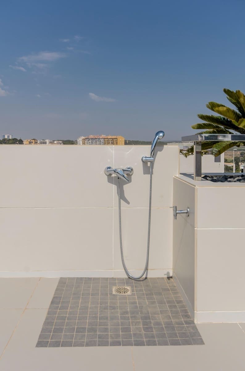 3 soverom Villa til salgs i Campoamor med svømmebasseng - € 1 175 000 (Ref: 7681718)