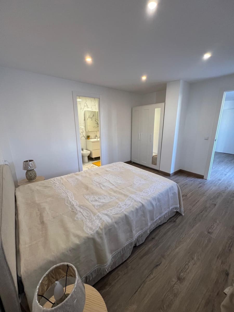 4 bedroom Villa for sale in La Mata with pool - € 369,000 (Ref: 8559917)