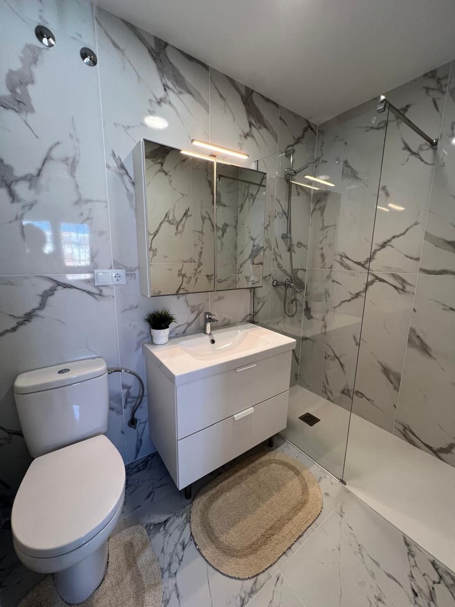 4 bedroom Villa for sale in La Mata with pool - € 369,000 (Ref: 8559917)